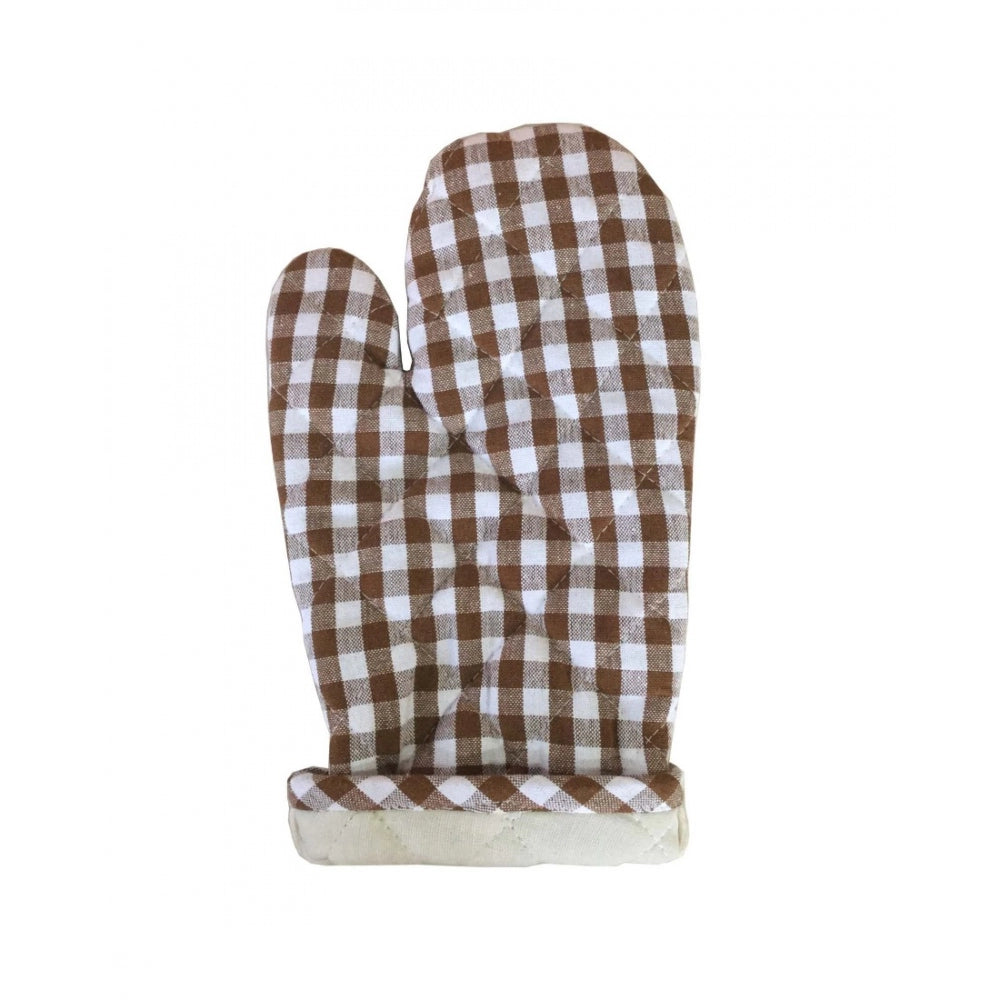 Shopper Beast Checkered Cotton Oven Mitten (Brown)