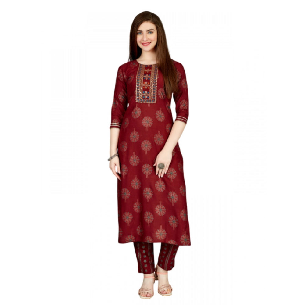 Shopper Beast Women's Casual 3-4 th Sleeve Embroidery Rayon Kurti Pant Set (Maroon)