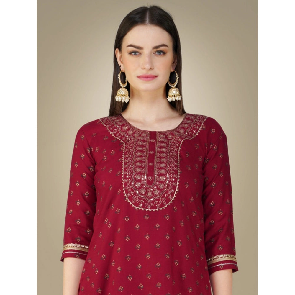 Shopper Beast Women's Casual 3-4 th Sleeve Embroidery Cotton Kurti Pant Dupatta Set (Maroon)