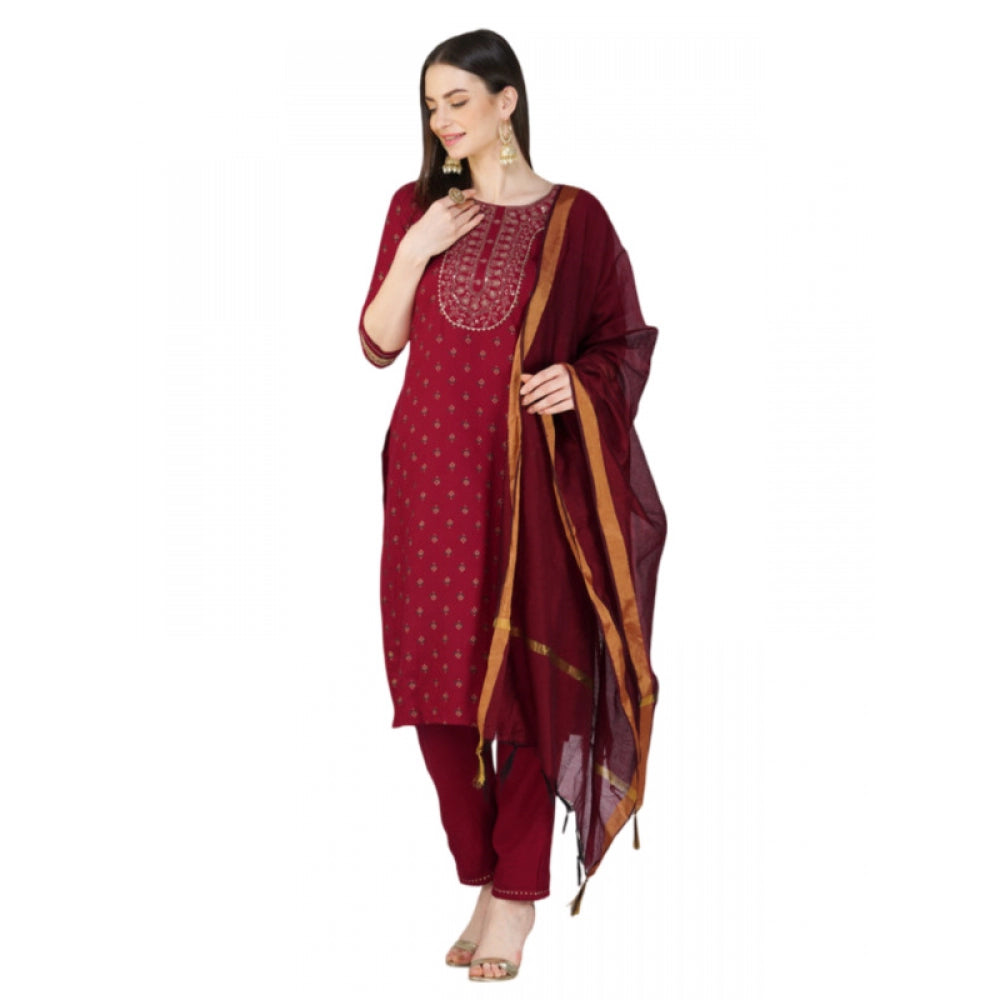 Shopper Beast Women's Casual 3-4 th Sleeve Embroidery Cotton Kurti Pant Dupatta Set (Maroon)