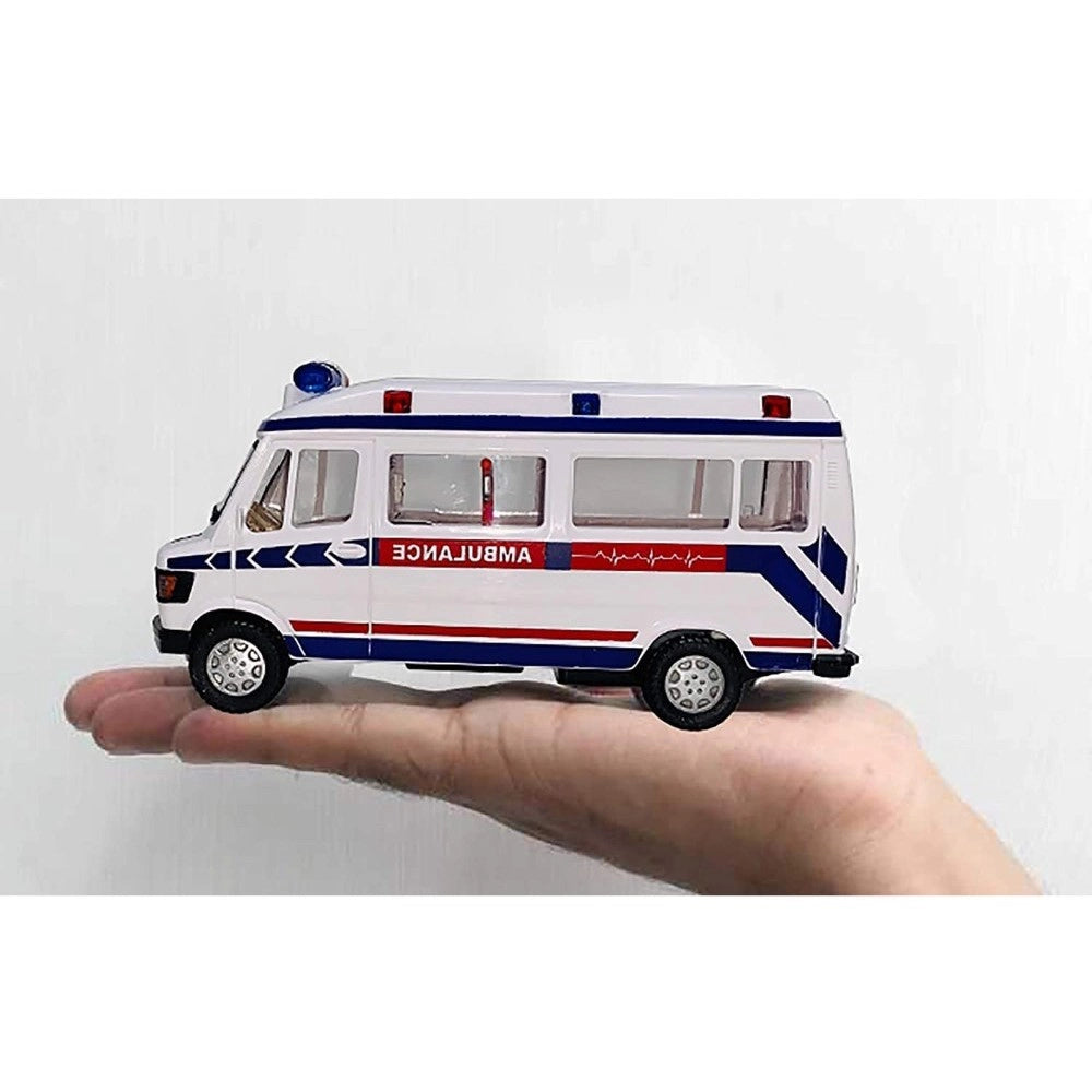 Shopper Beast Plastic Ambulance Emergency Medical Technicians Bus Suv Car (White)