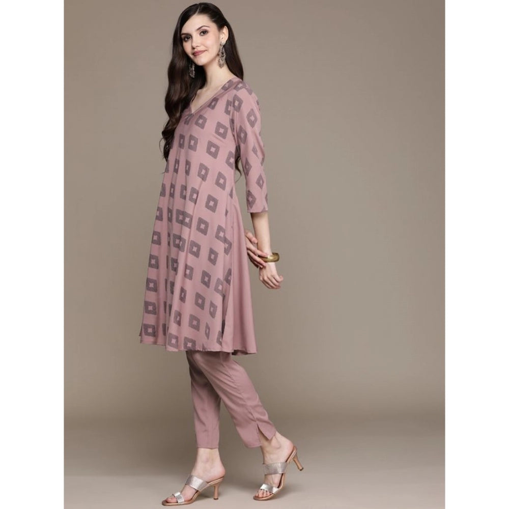 Shopper Beast Women's Casual 3-4Th Sleeve Ikkat Crepe Kurti And Pant Set (Brown)