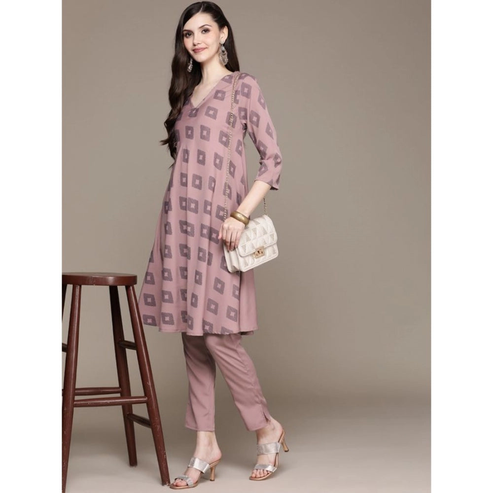 Shopper Beast Women's Casual 3-4Th Sleeve Ikkat Crepe Kurti And Pant Set (Brown)